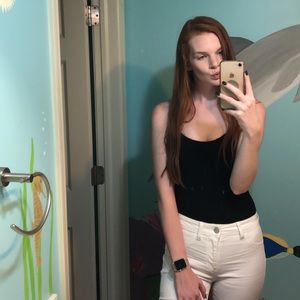 Meet your Posher, Michaela